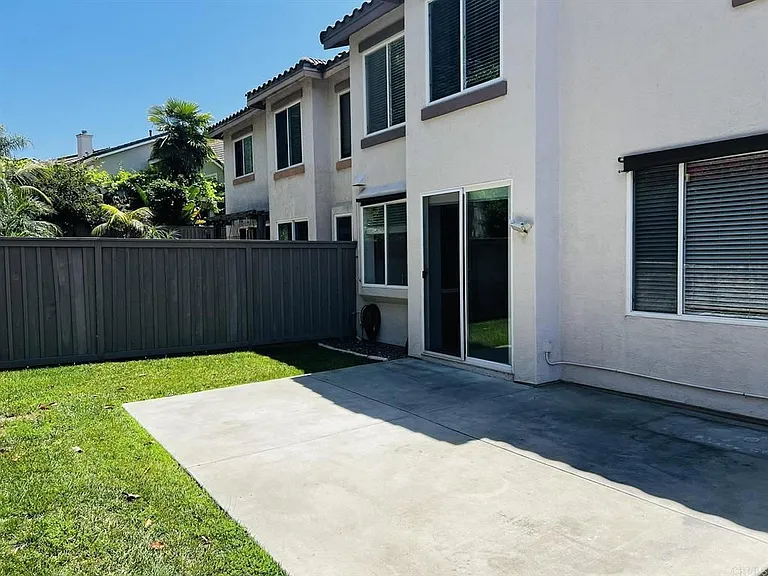 6033 Paseo Hermosa — Photo 10