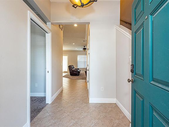 2nd image of 6136 Hadley Commons Dr
