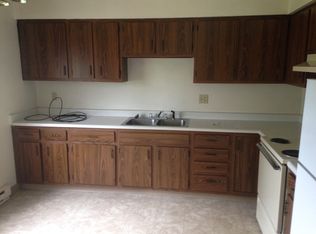 904 E Airport Rd #19, Menasha, WI 54952