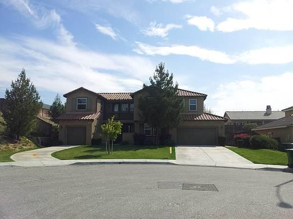 2nd image of 1586 Pine Cir