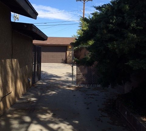 3rd image of 16172 Del Norte Dr