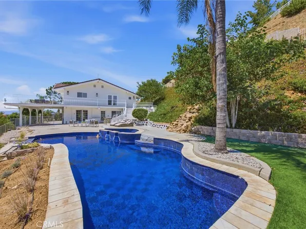 150 Saddlebow Rd, Bell Canyon, CA 91307