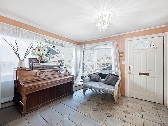 3rd image of 3404 Avenue N