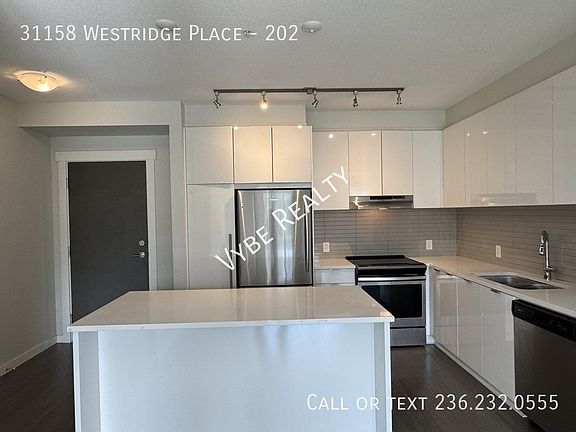 2nd image of 31158 Westridge Pl #202