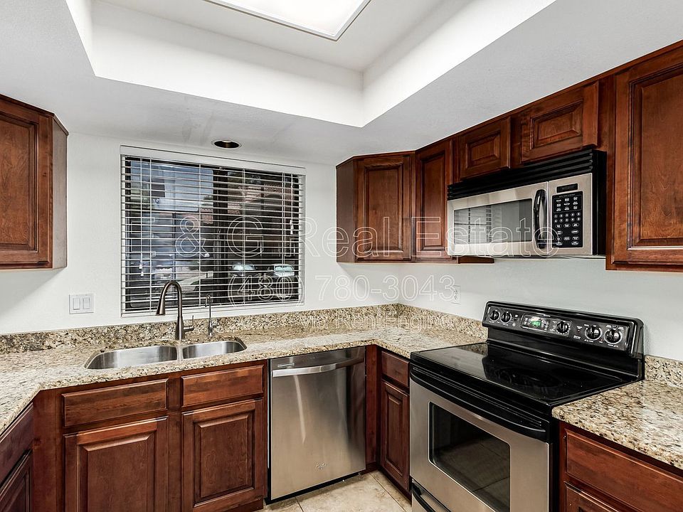 1st image of 1905 E University Dr Unit 117