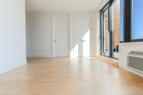 Rented by Pinn Realty | media 27