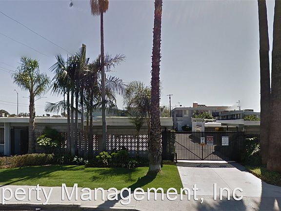 3rd image of 730 W 214th St #12