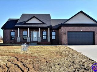 203 Grist Mill Ct, Bardstown, KY 40004