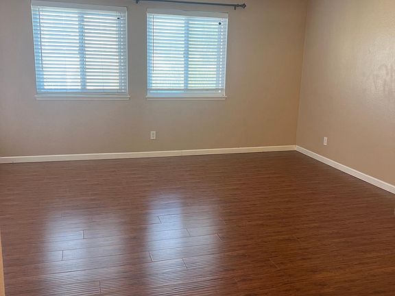 5th image of 8889 Caminito Plaza Centro #7436