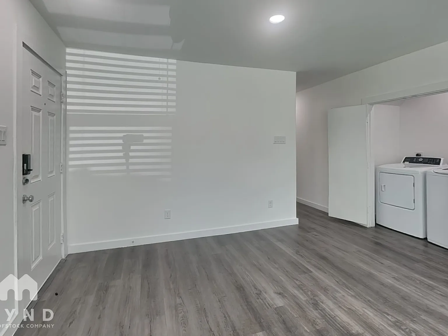 3 bed, 2.5 bath, 1150 sqft, $1,575 — Photo 4