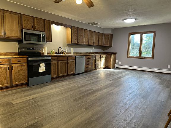 4th image of 10300 McIntyre Rd