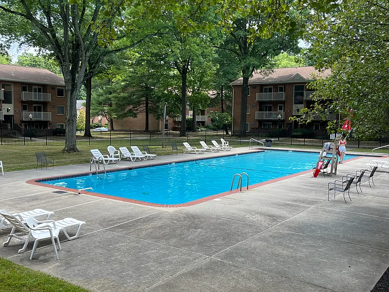 400 Campbell Cir #G-23 — Photo 9