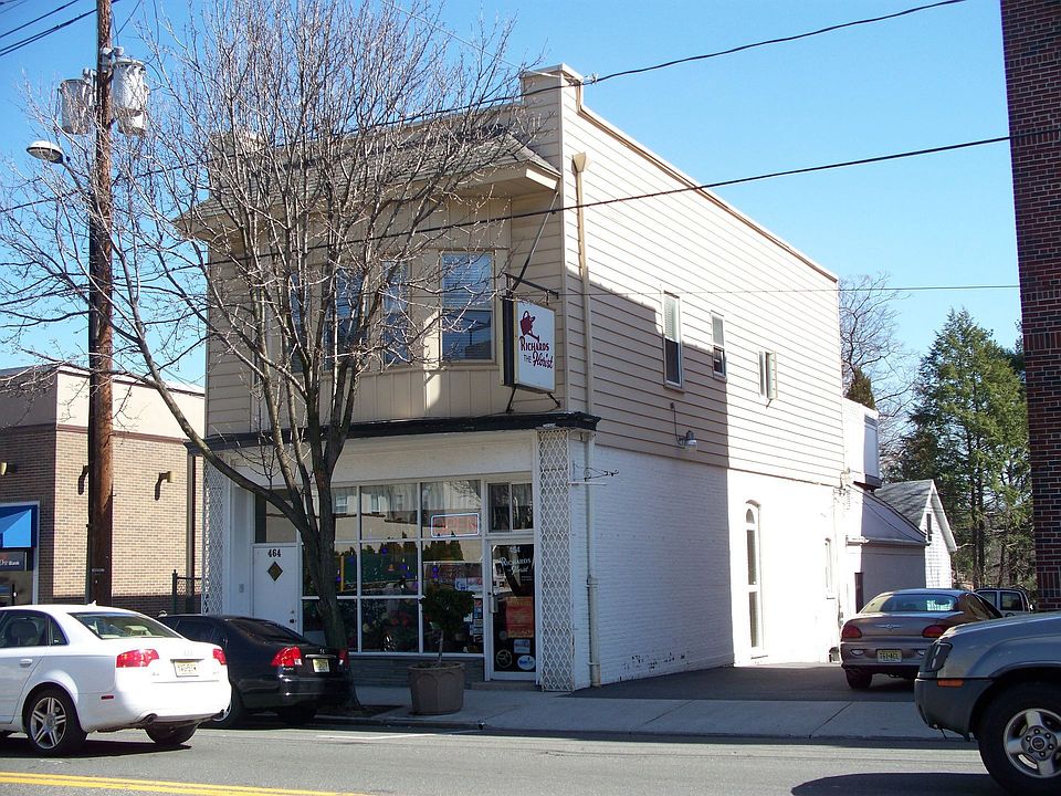 1st image of 464 Franklin Ave