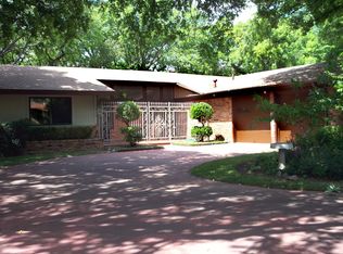 821 Cardinal Cir, Bedford, TX 76022