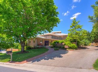 308 Seminole Dr, Blacksburg, VA 24060
