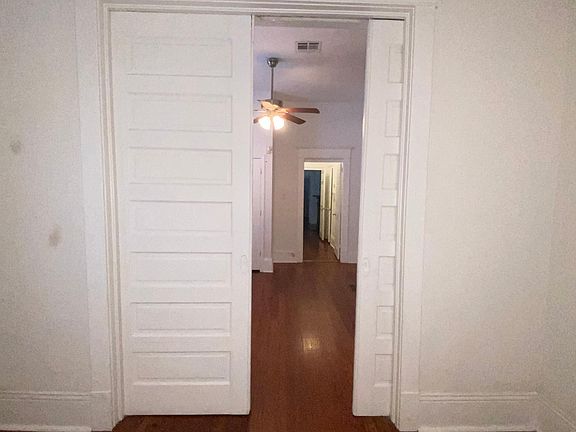 4th image of 1731 General Taylor St