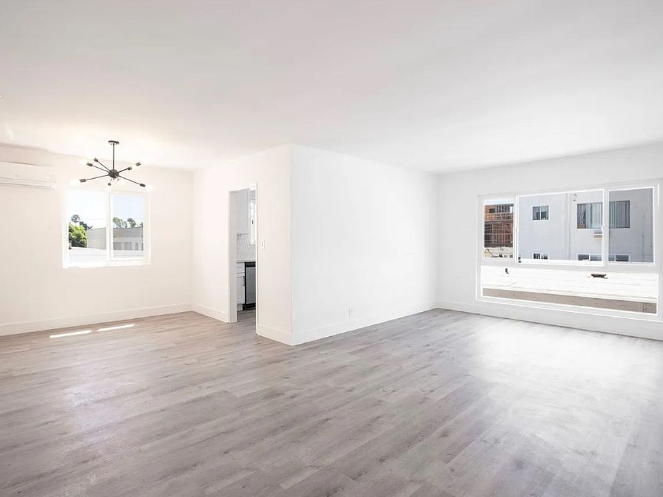 1st image of 1042 N Orange Grove Ave #8