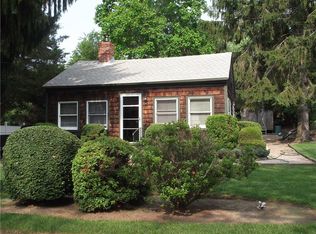 14 Schooner Ave, Jamestown, RI 02835