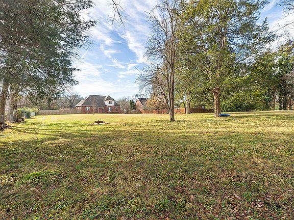 3rd image of 6502 Franklin Rd