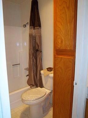 3rd image of 7529 Vassar Ave APT 101