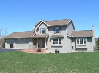 5003 River Bend Rd, Weston, WI 54476