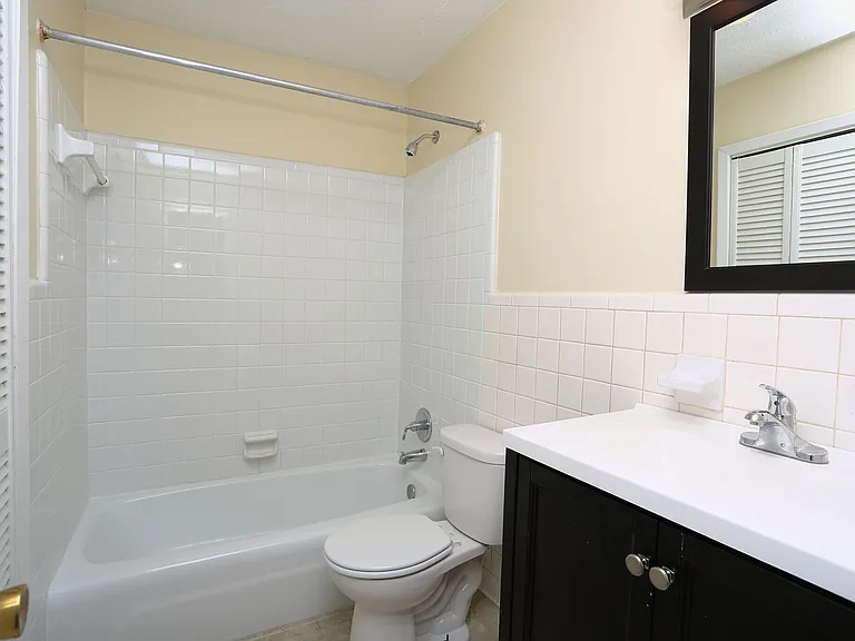 Ingleside Terrace — Photo 50