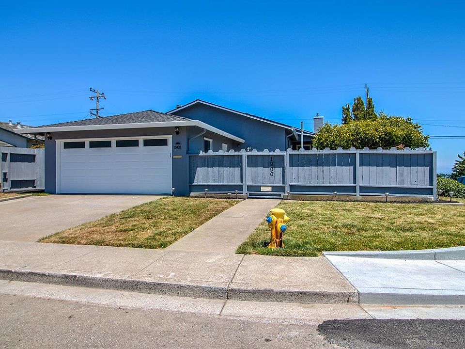 1st image of 1900 Willow Way