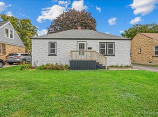 279 S Aldine Ave, Elgin, IL 60123