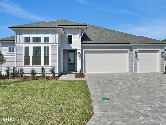 2nd image of 149 PASARELA Drive