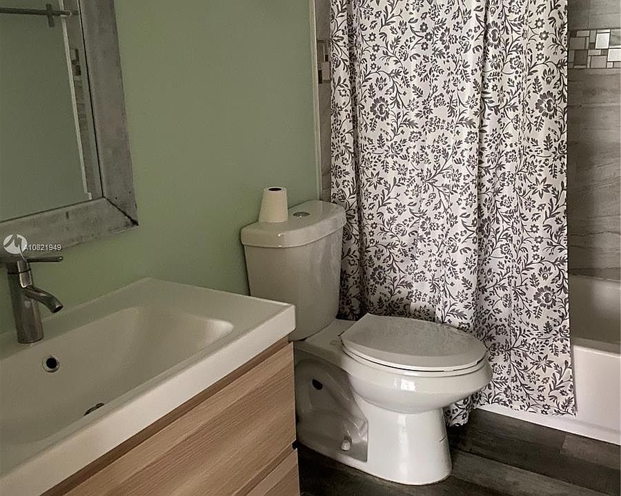 1st image of 12136 Saint Andrews Pl APT 106