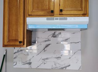 1071 Pembroke St #3D, Bridgeport, CT 06608