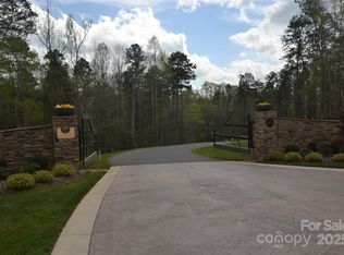 1B Ventosa Dr, Denver, NC 28037