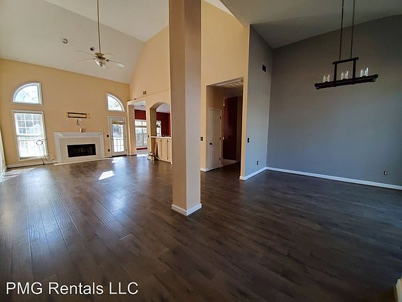 5th image of 105 Hazelwood Dr