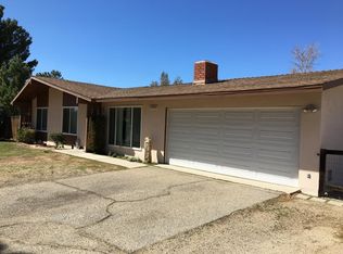 15582 Atnah Rd, Apple Valley, CA 92307