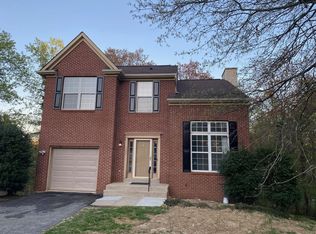 7404 Guazor Ct, Temple Hills, MD 20748