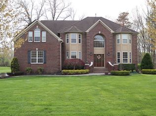 3 Francesca Ln, Jackson, NJ 08527