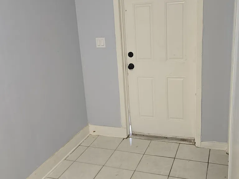 4501 Signal Hill Rd — Photo 5