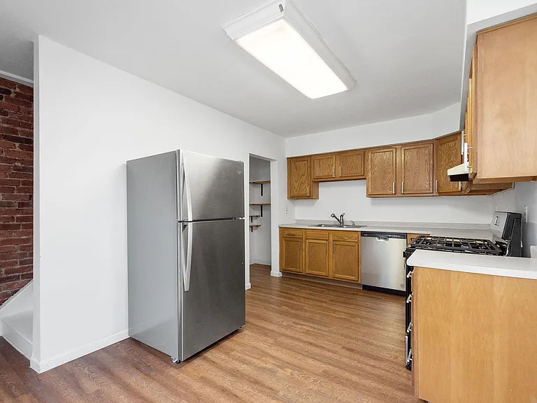 926 Ridge Ave — Photo 15
