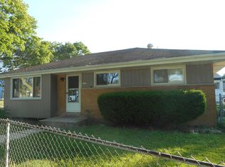 5707 N 77th St, Milwaukee, WI 53218