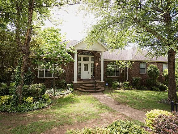 2nd image of 2629 E Deerpath Dr