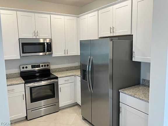 2nd image of 14162 Pine Lodge Ln