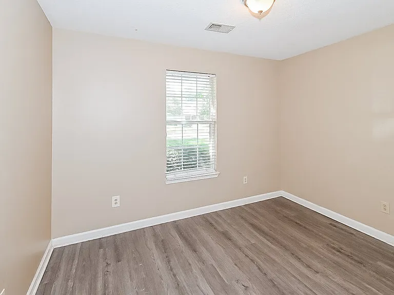 6926 Ginwood Cv — Photo 13