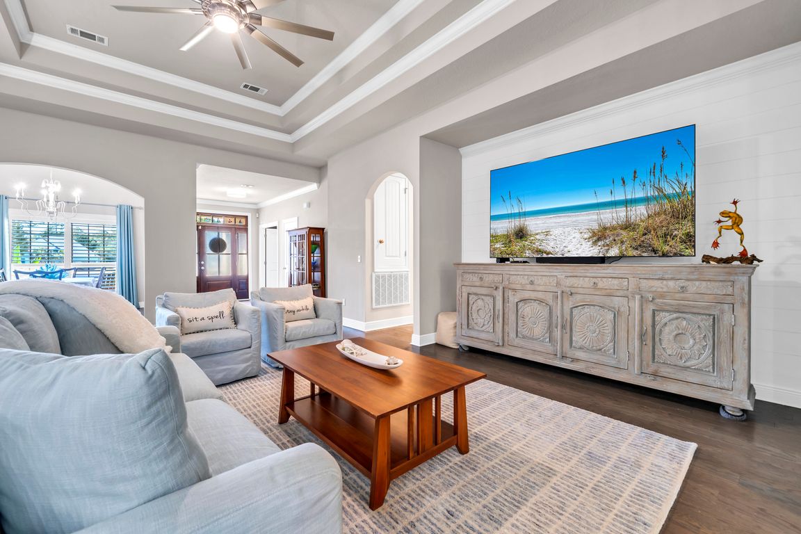 next background image