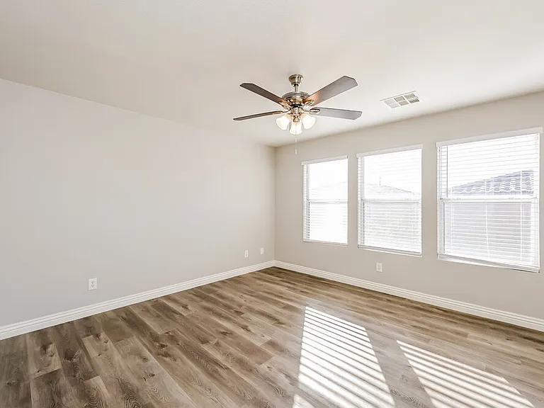 7967 Carmel Heights Ave — Photo 11
