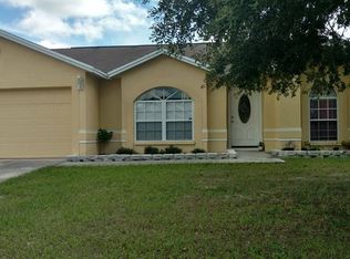 614 Berkley Pointe Pl, Auburndale, FL 33823
