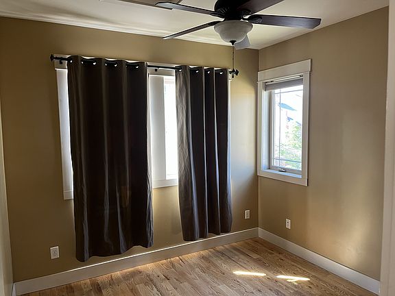 5th image of 39 Olive St
