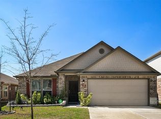 8 Eagle Lake Ct, Manvel, TX 77578