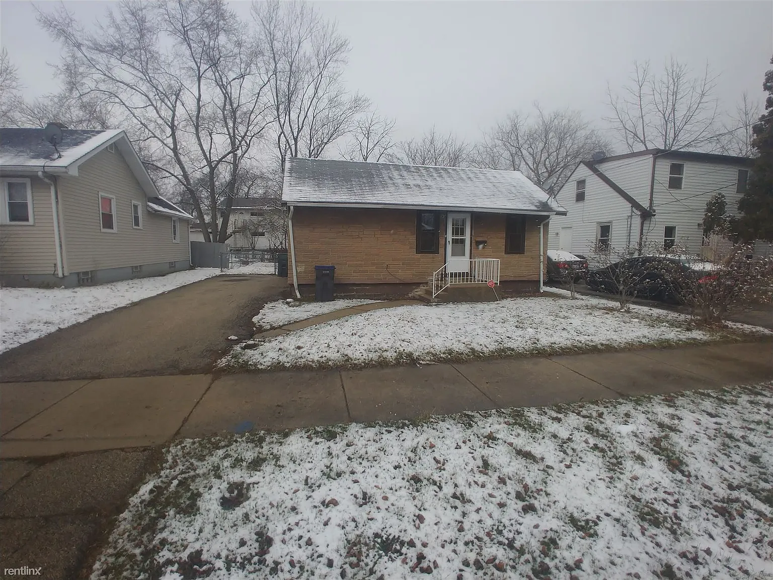 1012 New York St photo 1