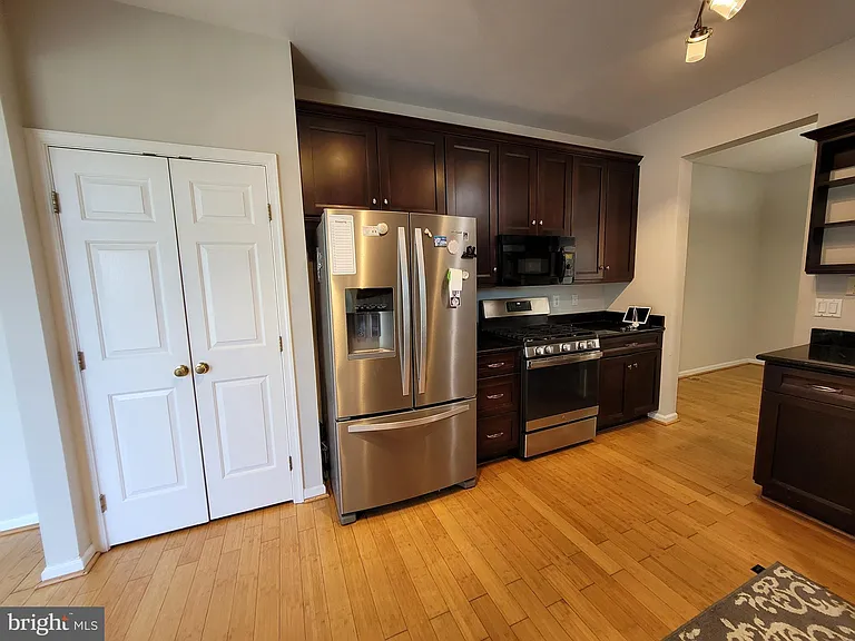 10 Bridle Ct — Photo 12