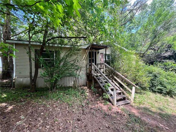 1175 County Road 502, Valley, AL 36854